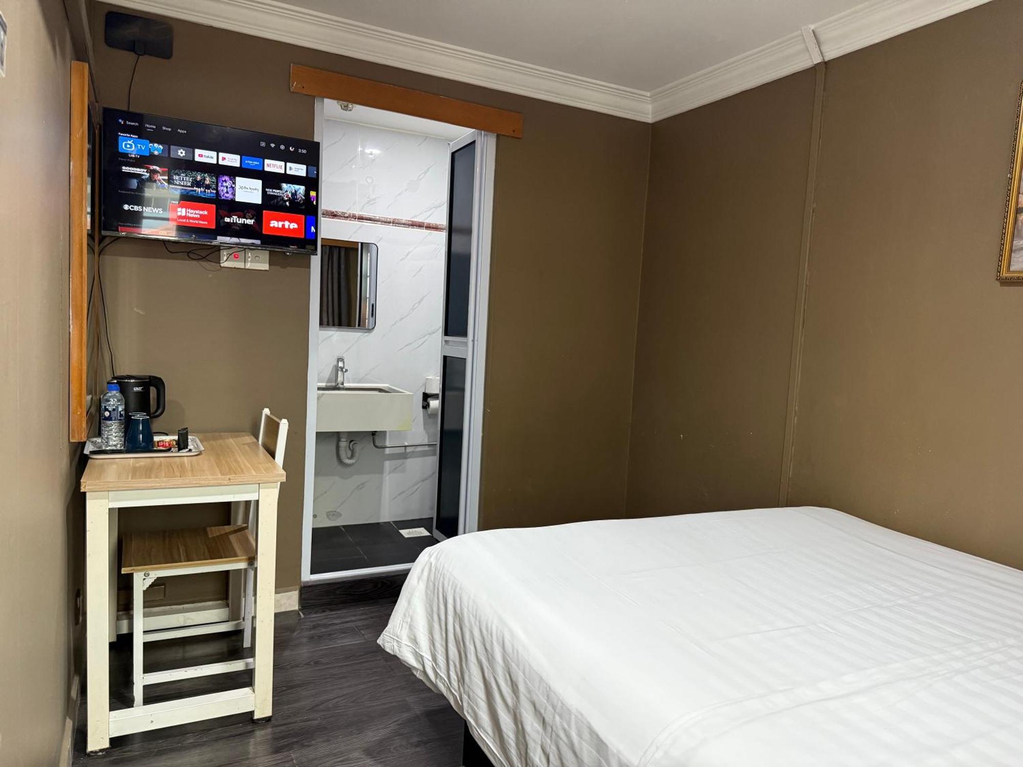 Jjh Aliwal 2* Singapore